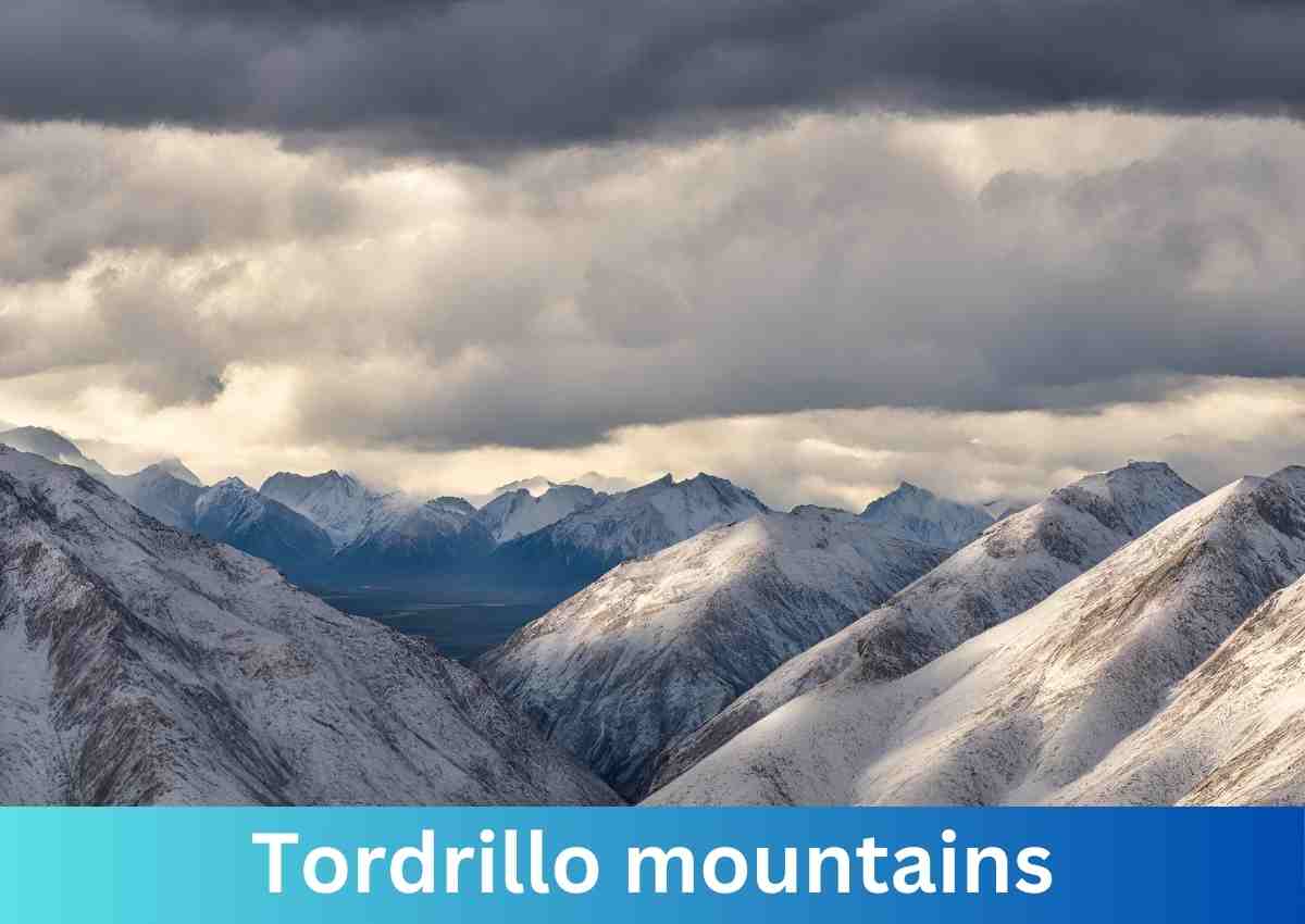 Tordrillo Mountains